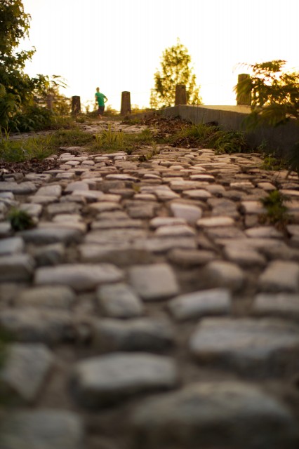 cobblestone sunset jogger